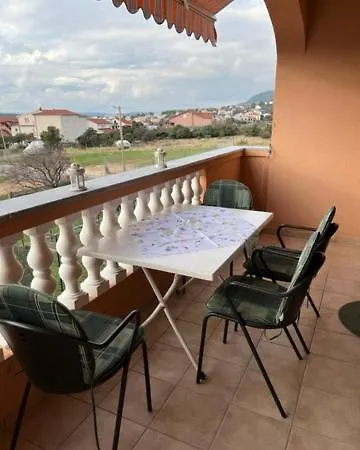 Mira Barbat na Rabu