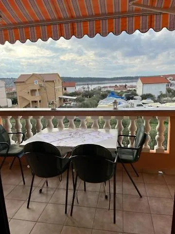 Mira * Barbat na Rabu