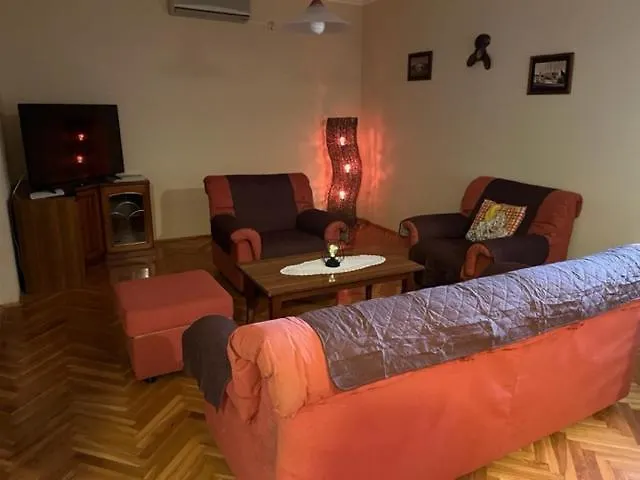 Mira Apartment